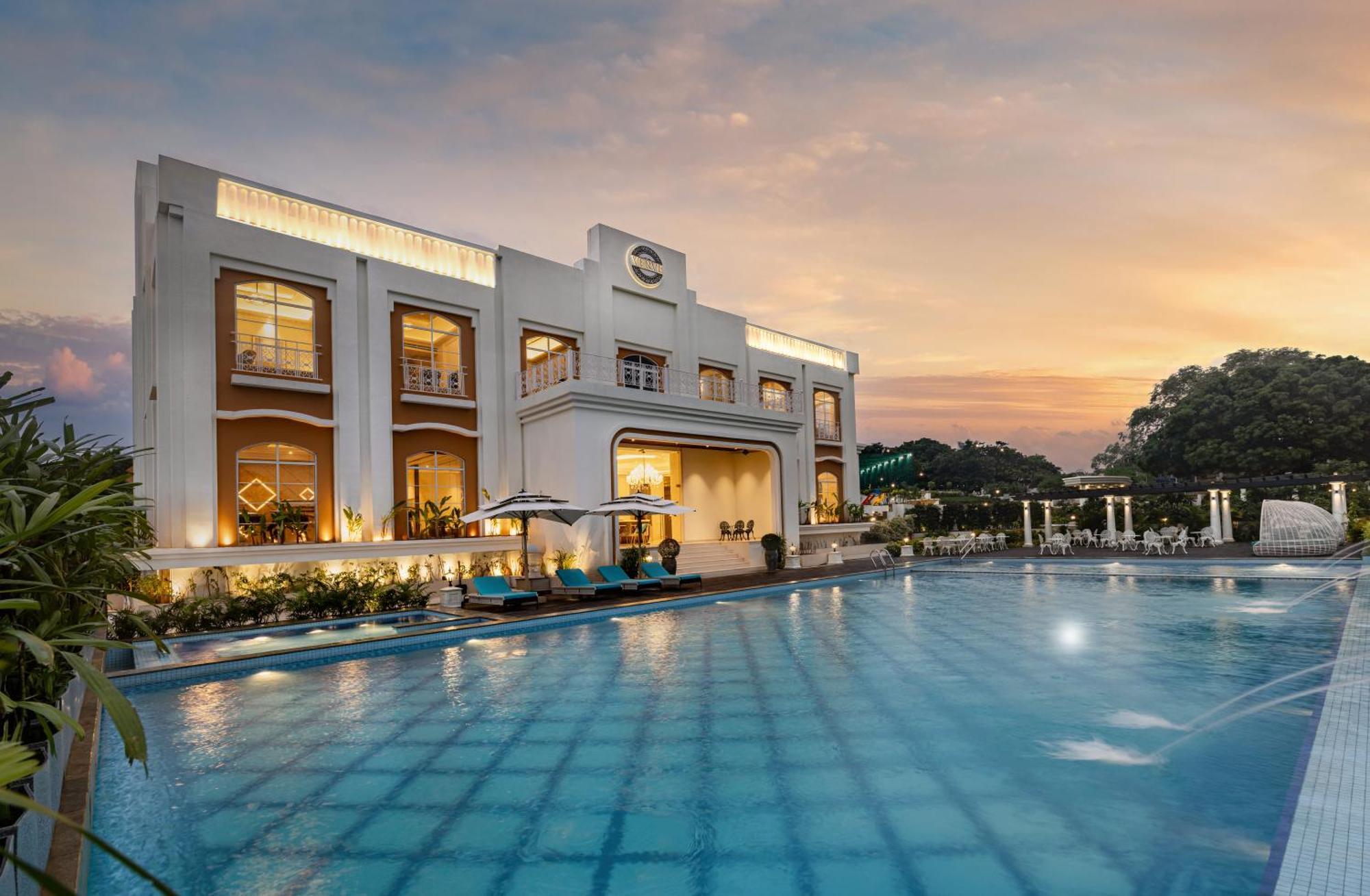 Imperial Goa Hotel Олд Гоа Екстериор снимка