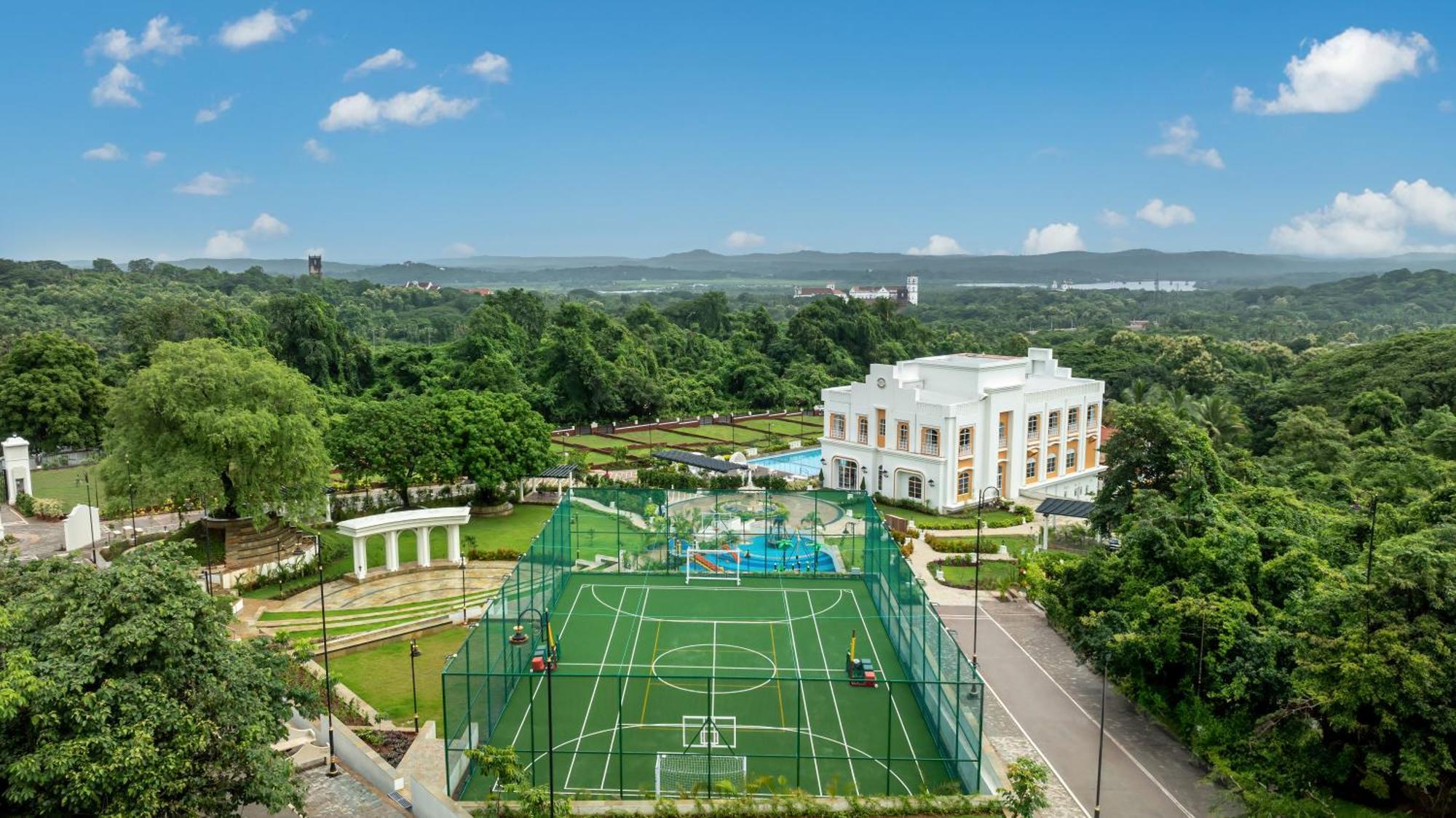 Imperial Goa Hotel Олд Гоа Екстериор снимка