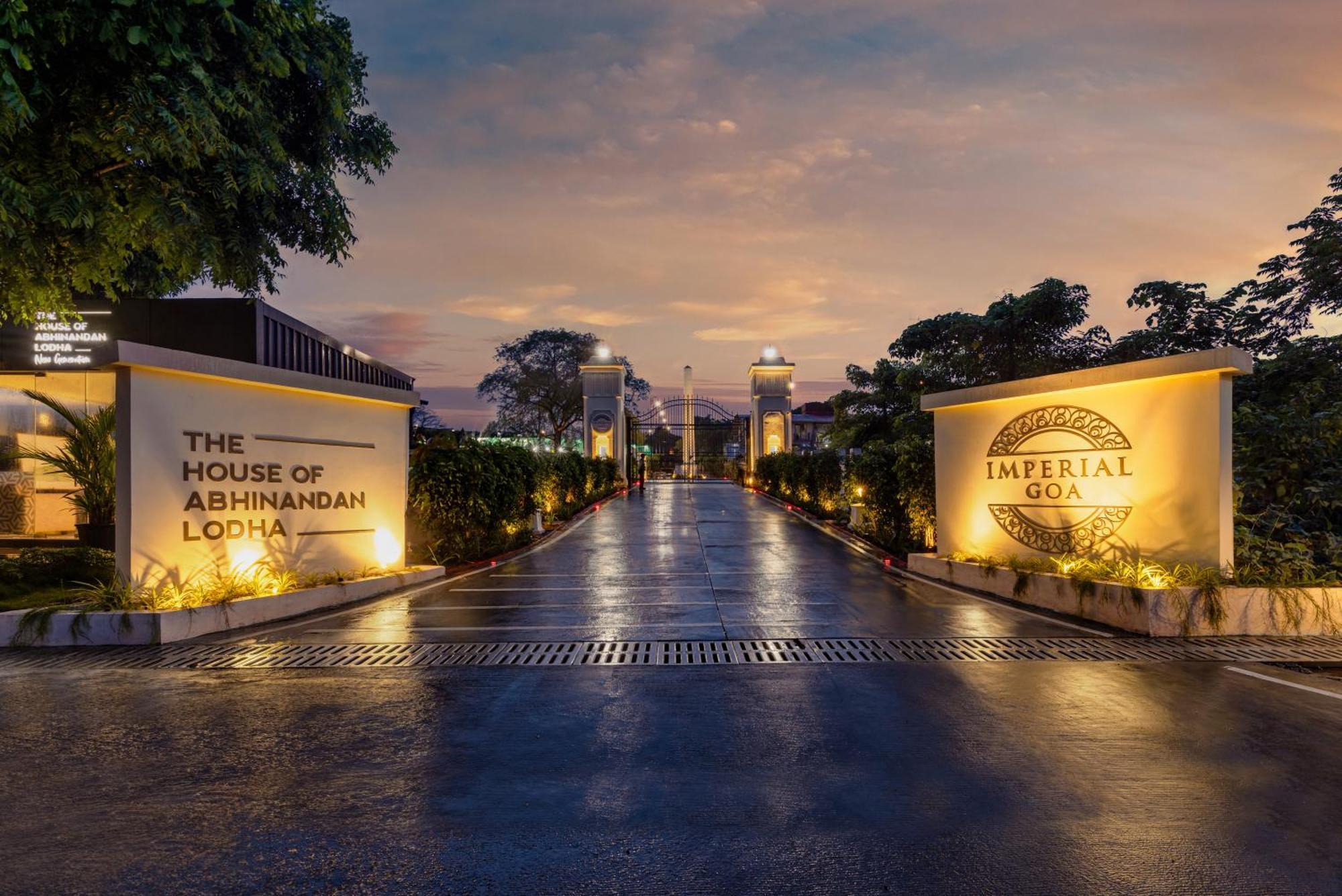 Imperial Goa Hotel Олд Гоа Екстериор снимка
