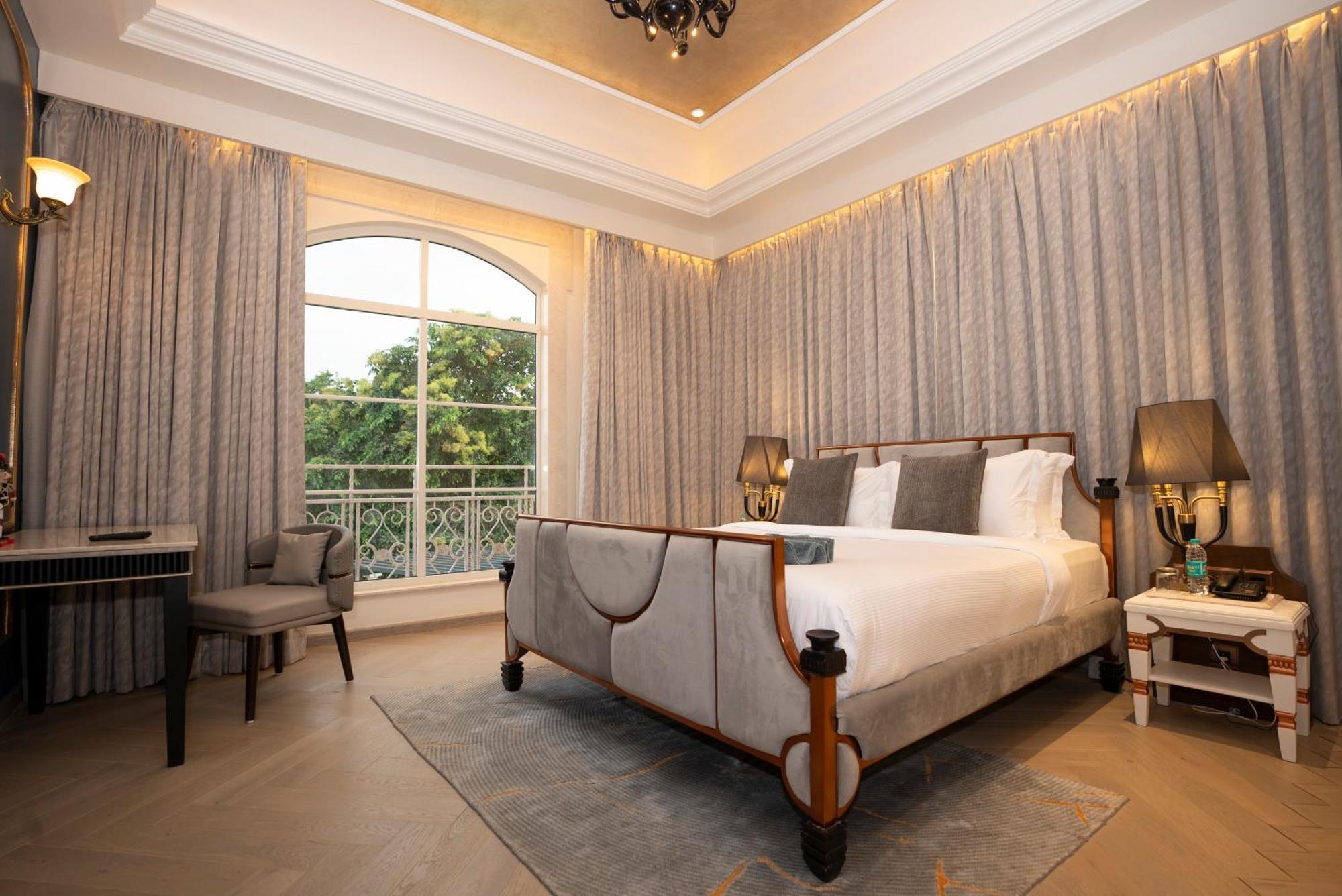 Imperial Goa Hotel Олд Гоа Екстериор снимка