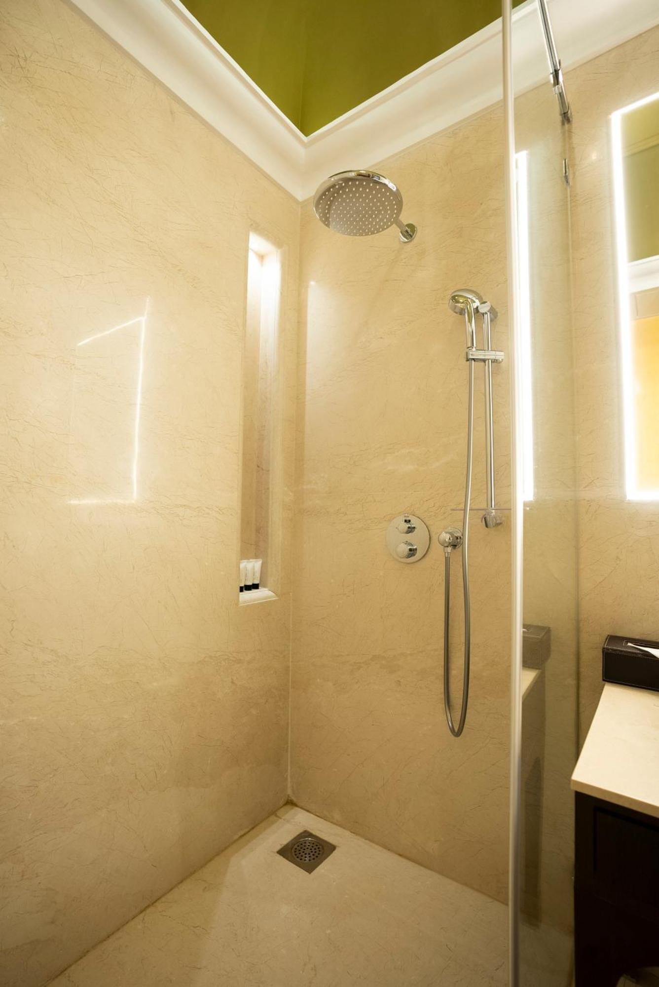 Imperial Goa Hotel Олд Гоа Екстериор снимка