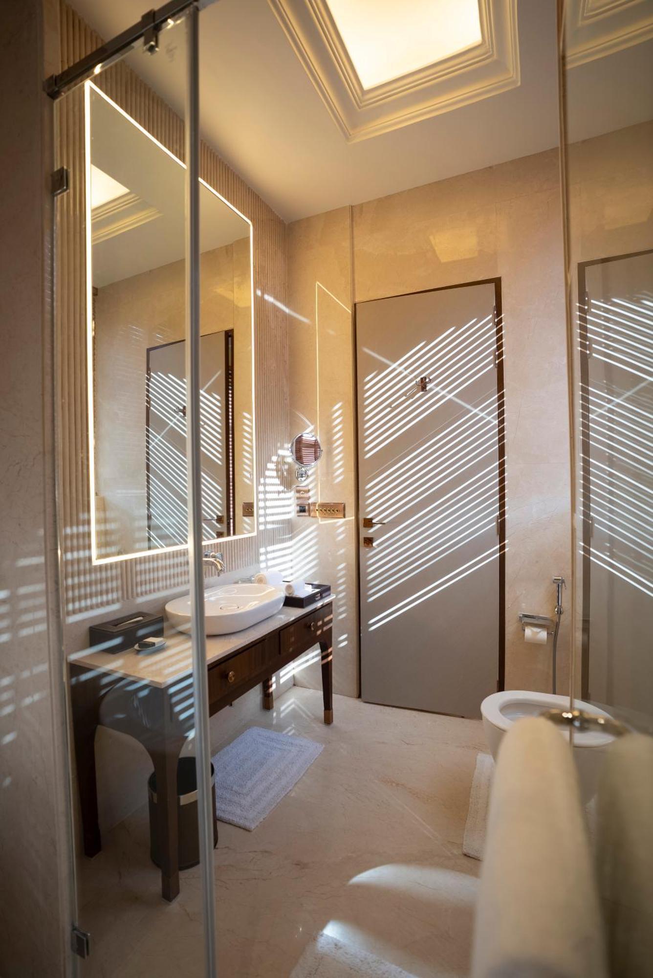 Imperial Goa Hotel Олд Гоа Екстериор снимка